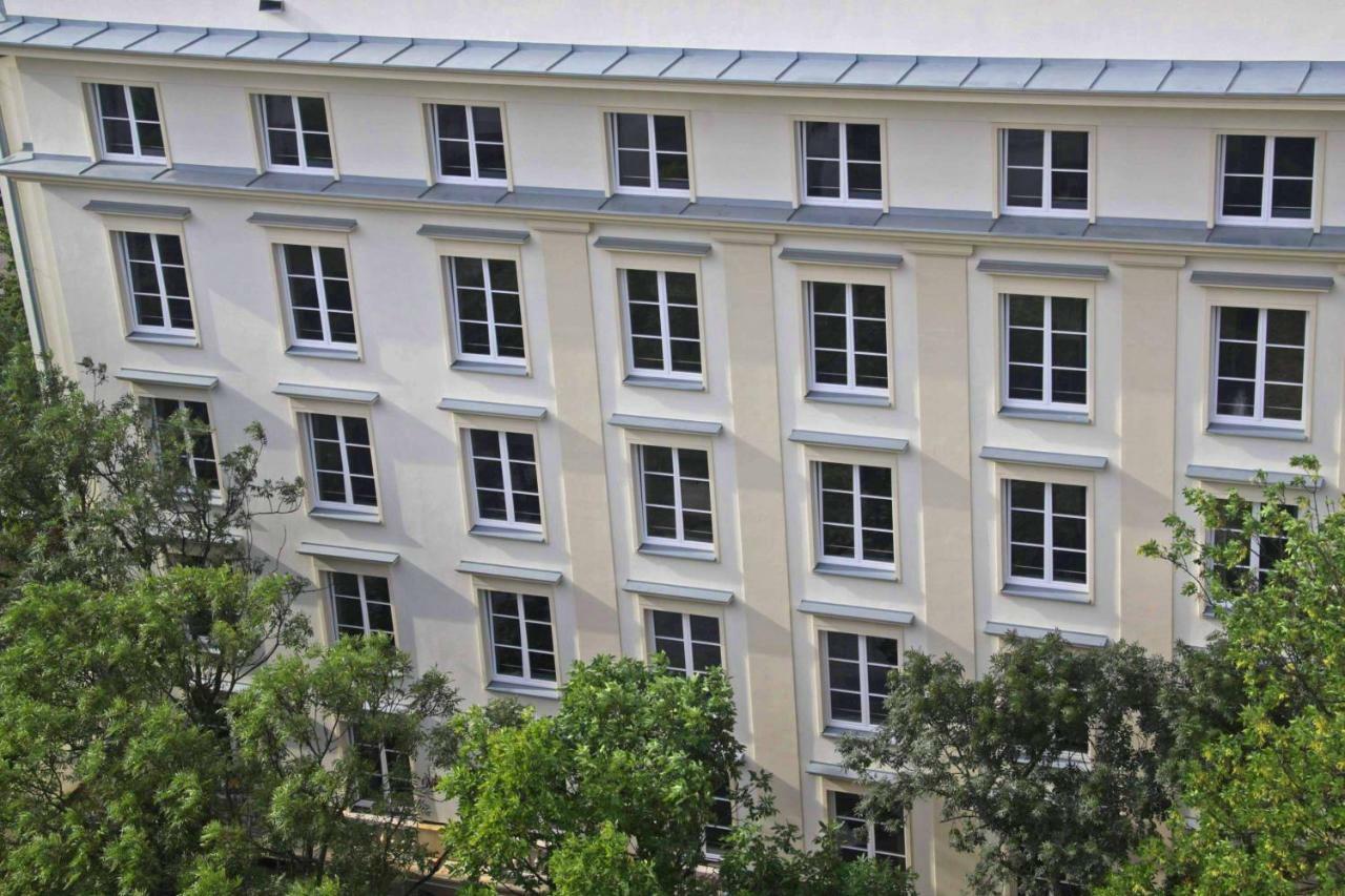 Hostel Dom Pomocy Studentom Varšava Exteriér fotografie