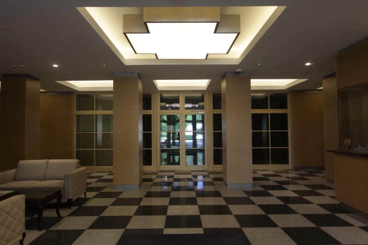 Hostel Dom Pomocy Studentom Varšava Exteriér fotografie